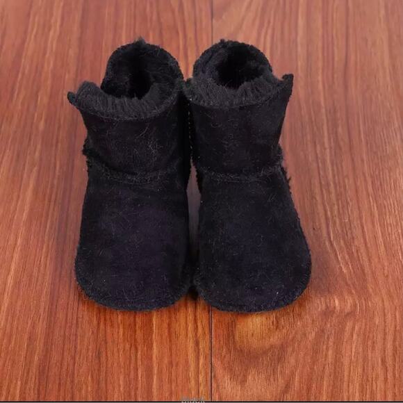 New warm leather lined boots baby size 2, 7-12 months - Picture 2 of 2